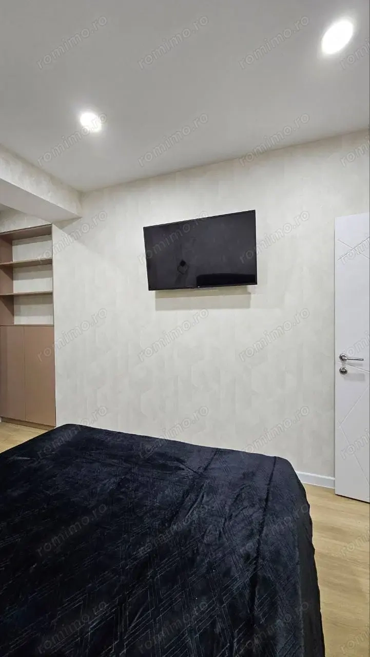 Garsoniera in zona Militari Residence