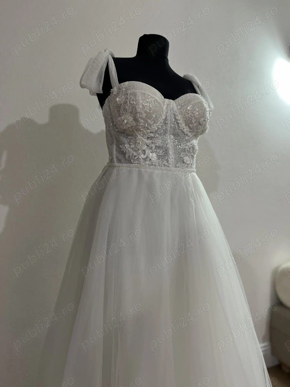 Rochie de mireasă A-line