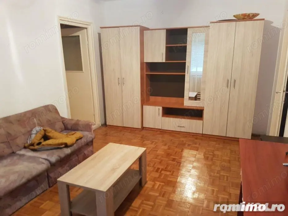 Apartament 2 camere zona Nerva Traian pe strada Vlaicu Voda