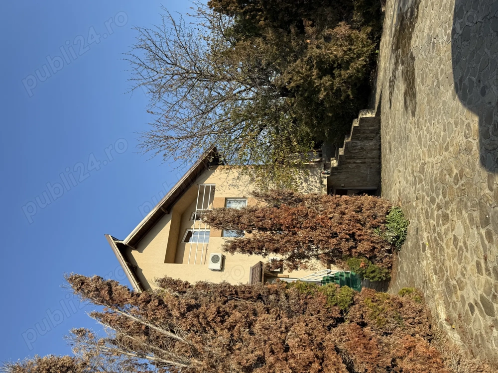 Casă de vânzare pe cărămidari 