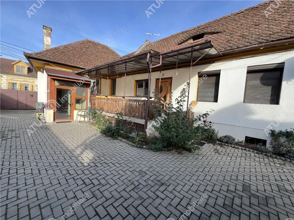 Casa individuala pe un nivel si teren de 1300 mp in zona Turnisor