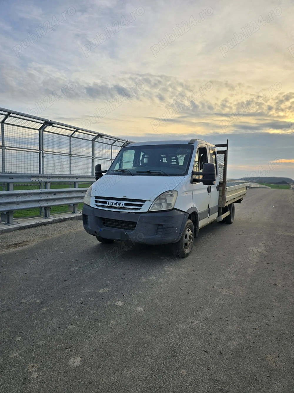 Vand iveco daily 7 locuri