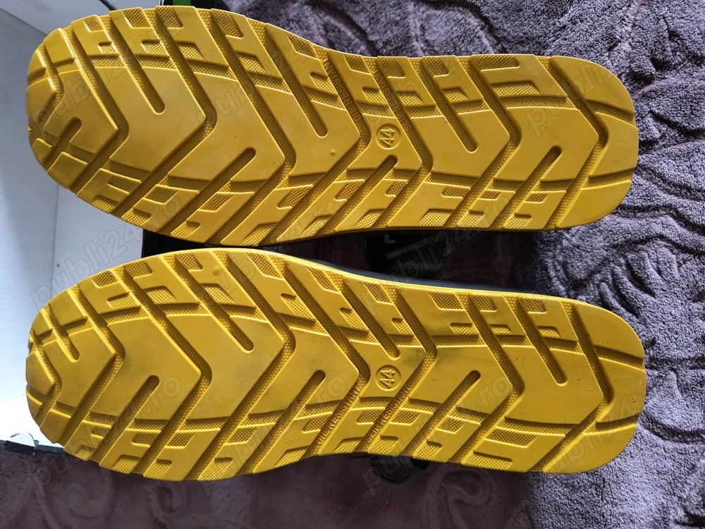 Bocanci safety shoes