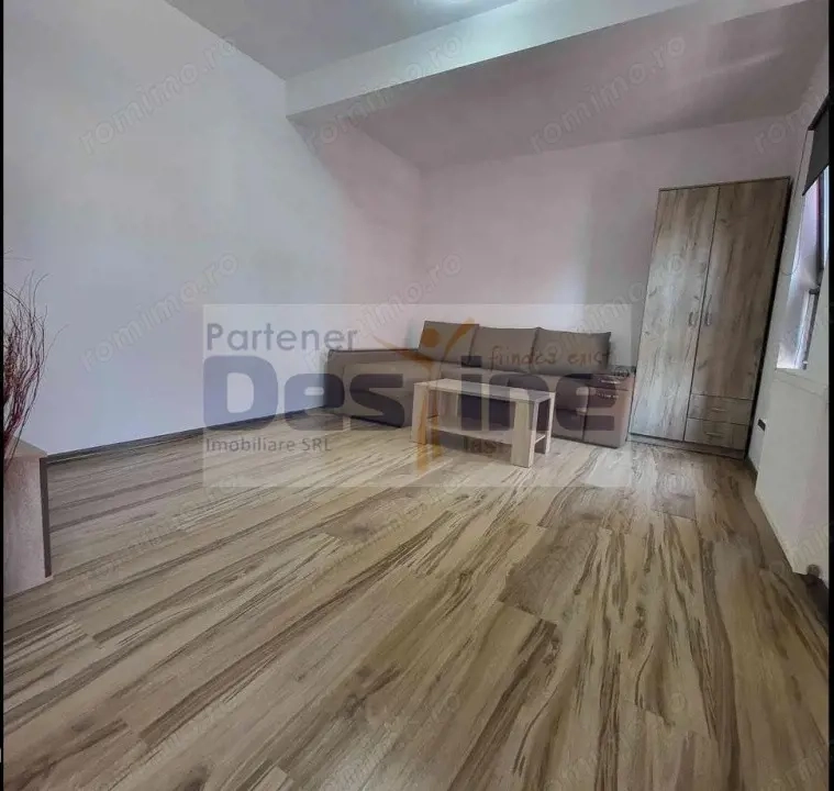  Apartament 1 camera -decomandat-River's Towers