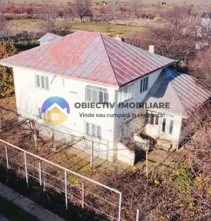 Casa + teren de vânzare – zona Ciritei , Piatra Neamt