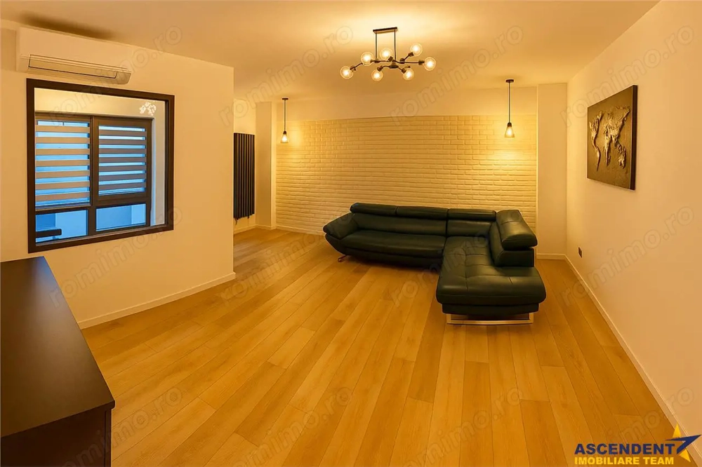 Tur 3D!  Rezidenta - LUX Space -  in Centru Civic Brasov.