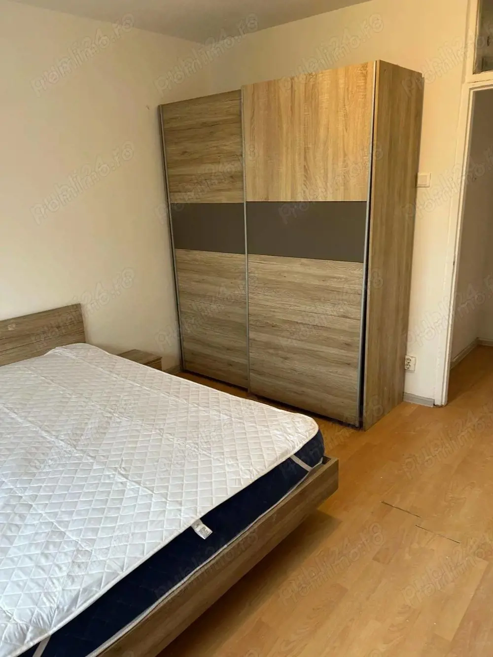 Apartament 2 camere decomandat, renovat, 3 min Metrou Păcii