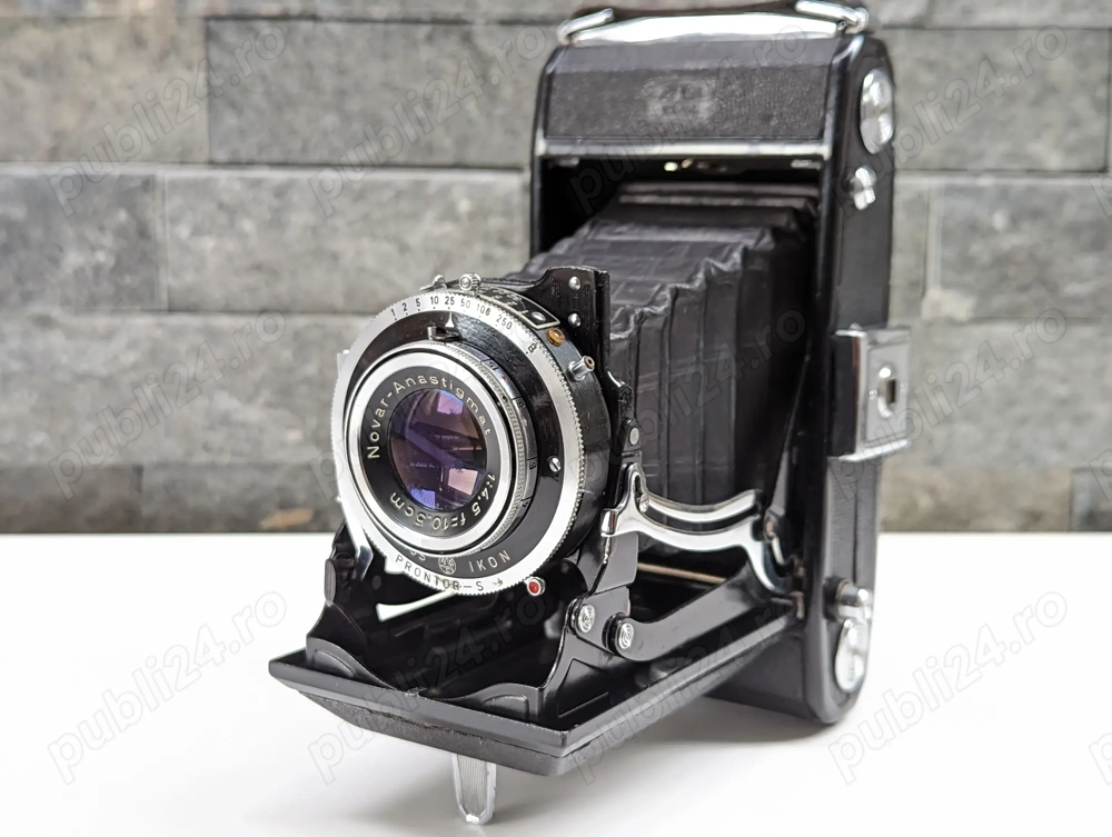 Camera foto de colectie ZEISS Ikon Nettar 515 2, folding, burduf