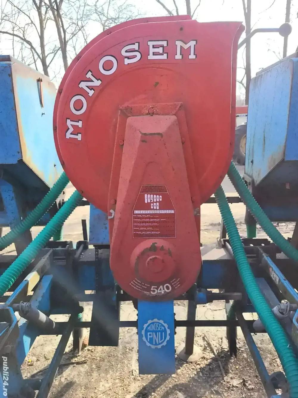 Vand semanatoare s-au schimb cu disc