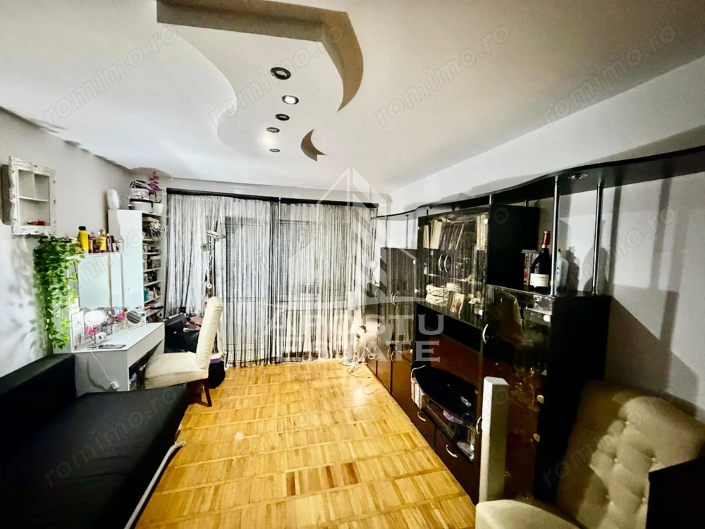 Apartament cu 2 camere, decomandat, Calea Aradului