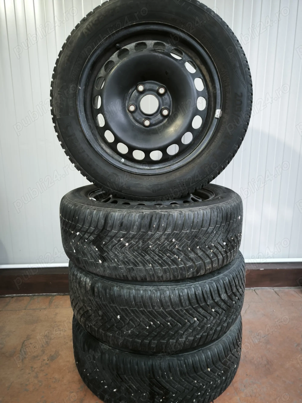 Vând Cauciucuri Iarna+jante tabla