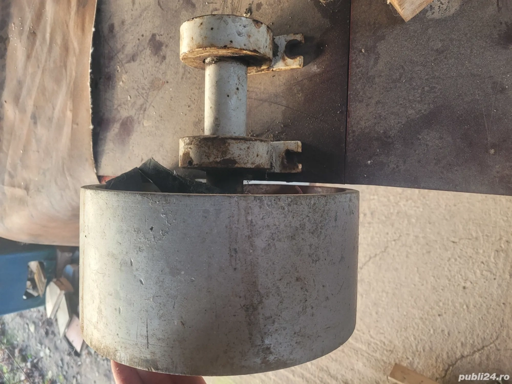 role antrenoare banda slaif tamplarie