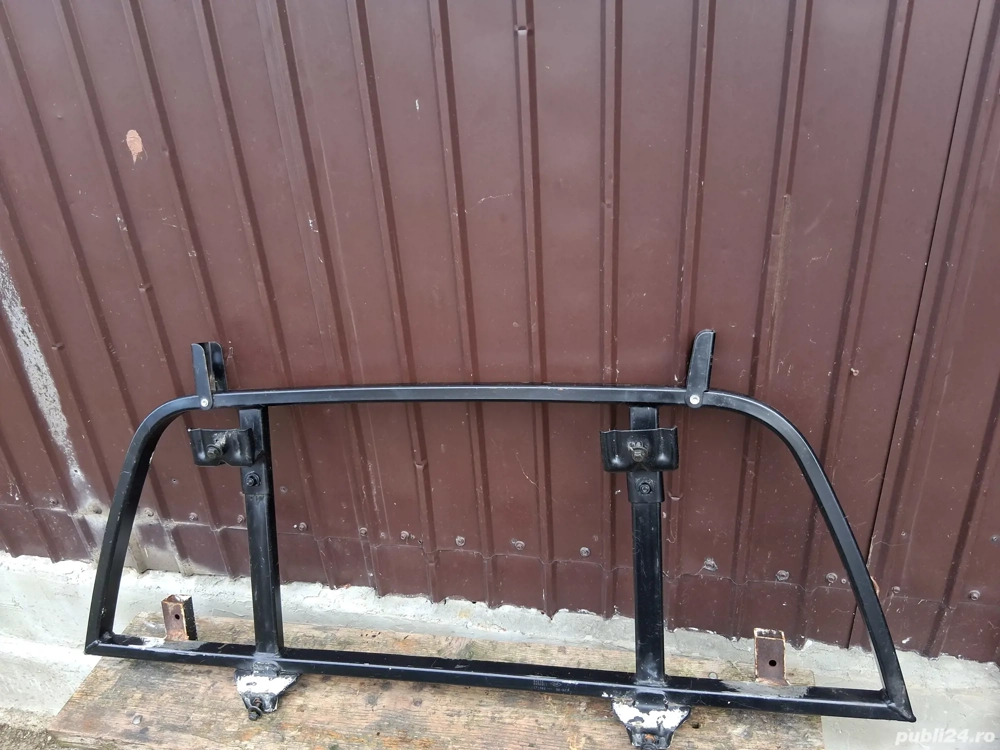 vînd piese logan pikup.