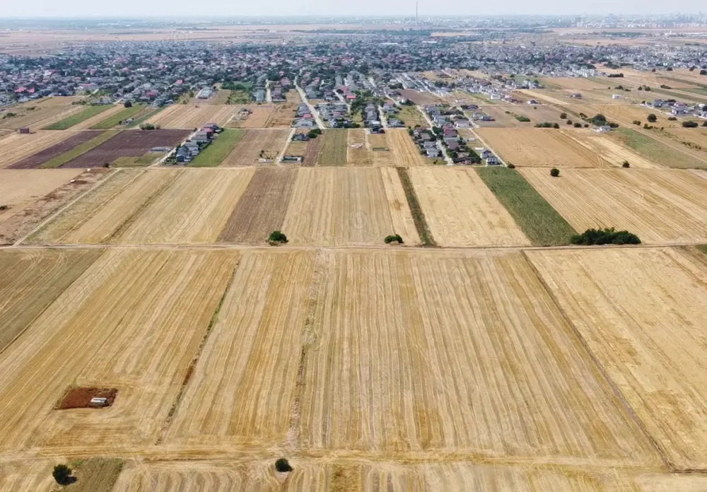 Teren Intravilan In Comuna Berceni | utilitati: gaze si curent | #EG28
