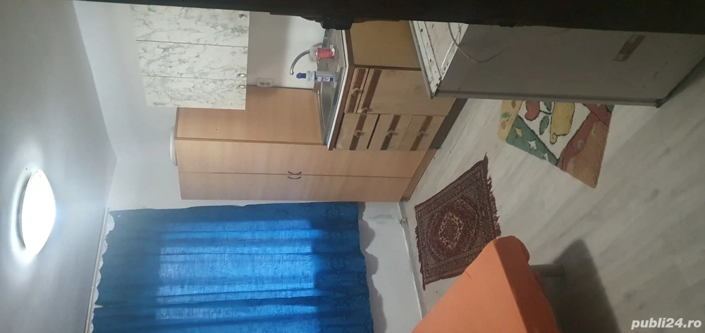 vând Garsonieră la parter 14 mp M3 Lugoj