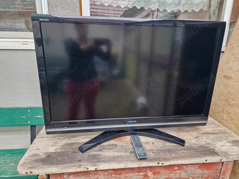 TV Toshiba 42XV635D, Color LCD, diagonala 106 cm (42 inci)  non smart