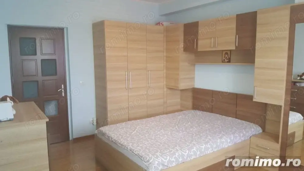 Garsoniera in zona Morarilor