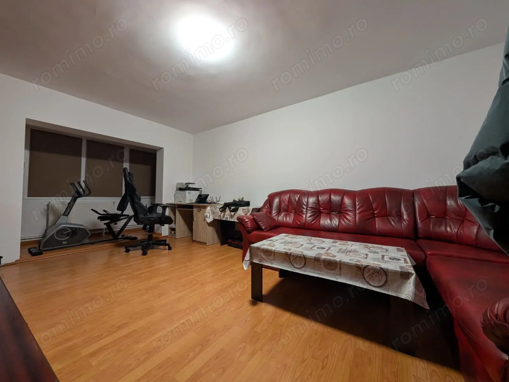 3 camere | 2 balcoane | renovat recent | zona excelenta | mobilat si utilat |