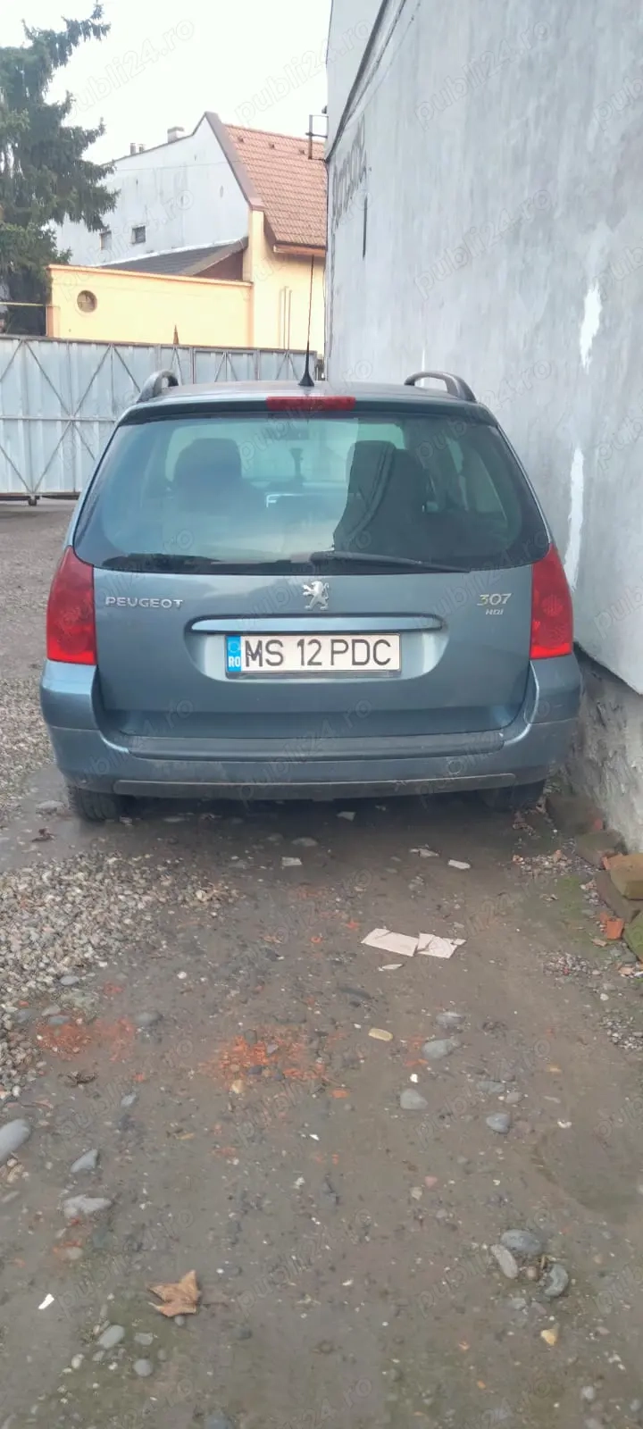 Peugeot 307 / 2006 , 1,6 diesel motor defect pentru piese de schimb