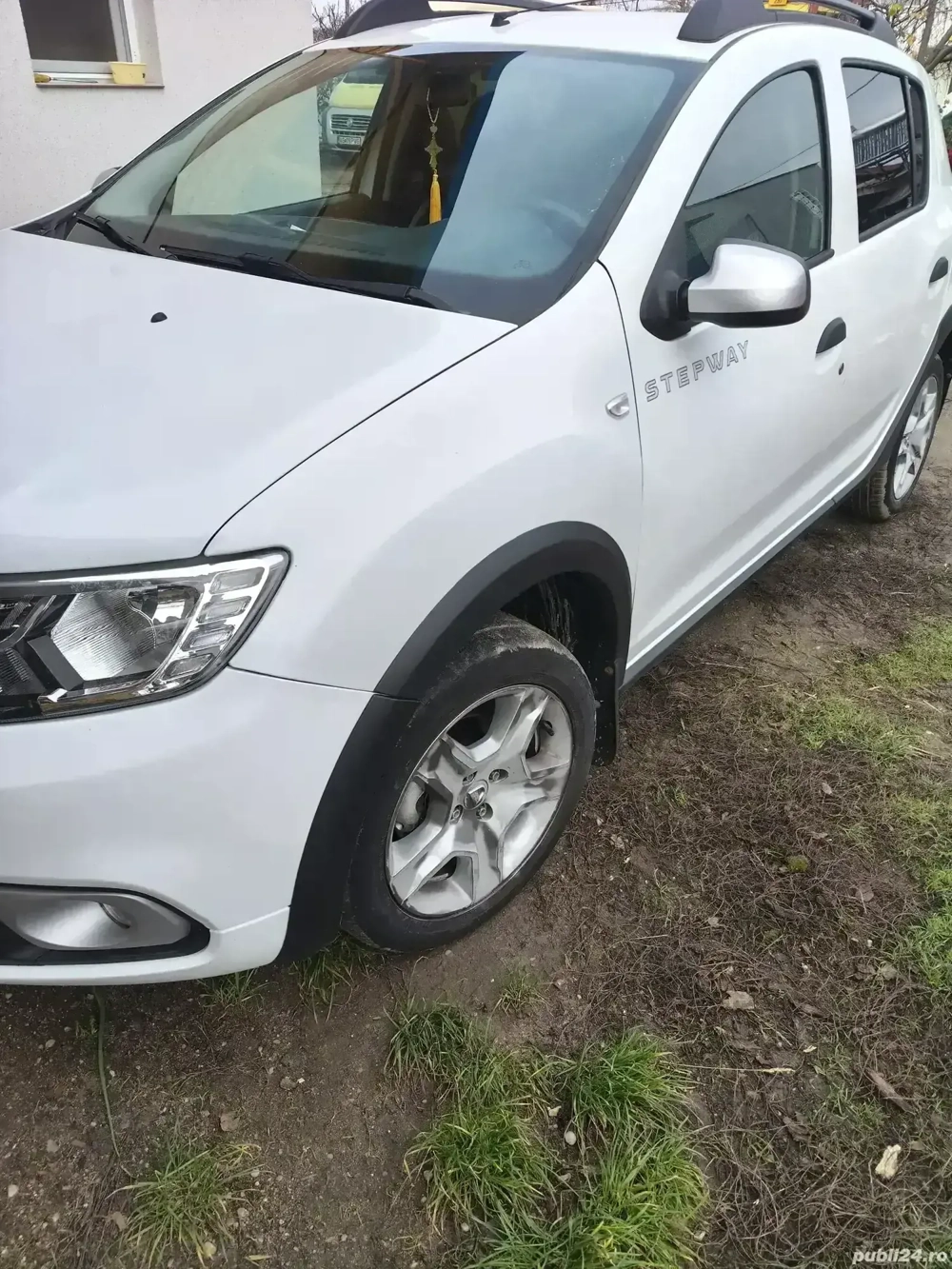 vând Sandero stepway diesel anul 2019