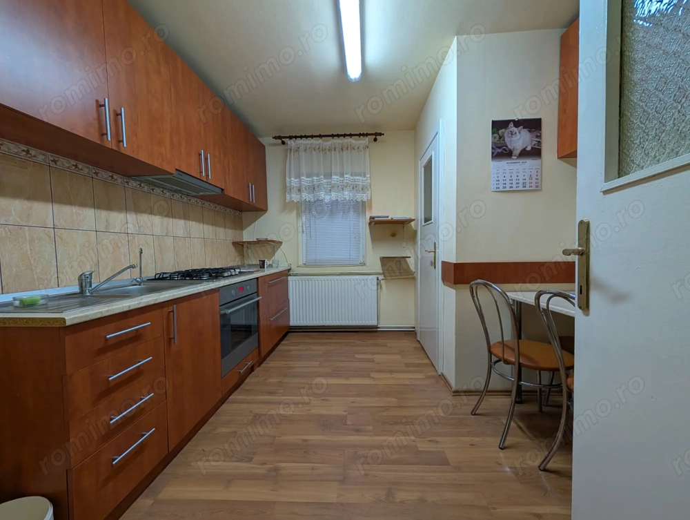 3 camere | parter | 2 bai | mobilat si utilat | zona excelenta | boxa la subsol