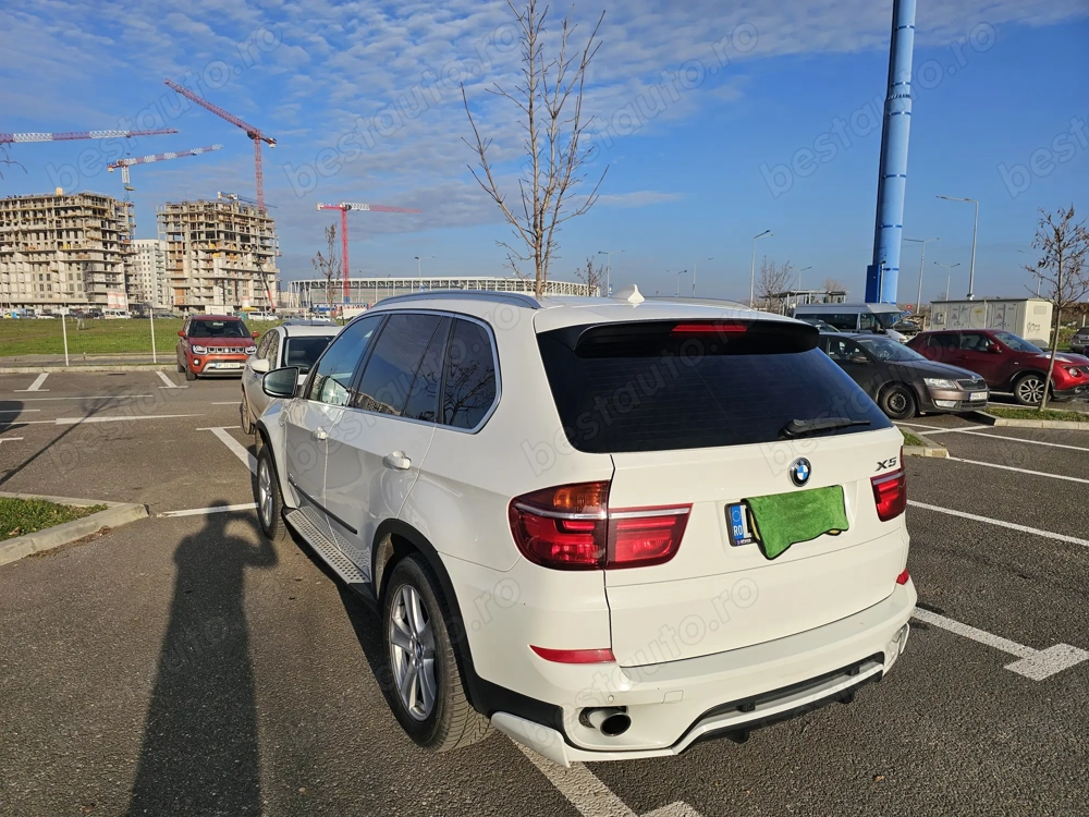 BMW X5 FaceLift 3.0   306 CP   foarte bine ingrijit