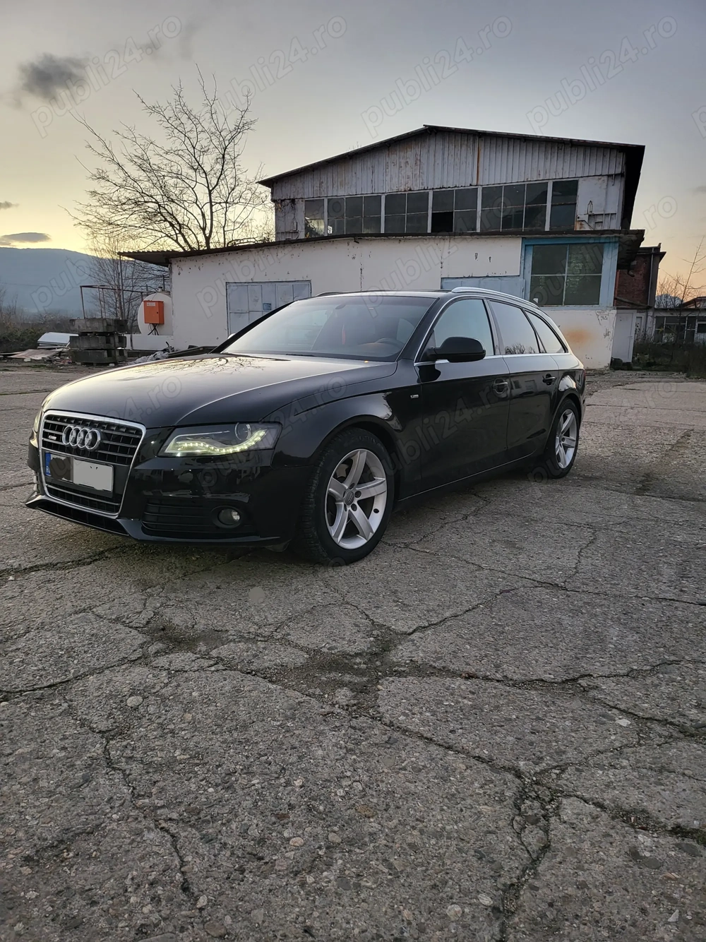 Audi A4 B8 S-line 2010 2011