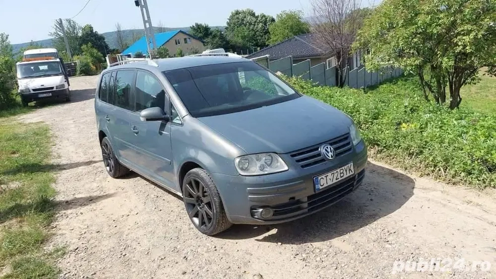 VW Touran 