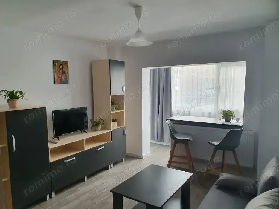 Apartament cu 2 camere de inchiriat Unirii