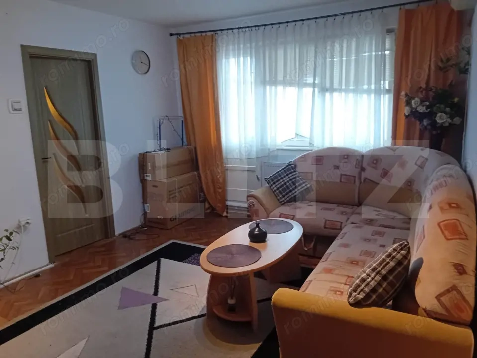 Apartament 3 camere, 53 mp, zona Spitalul Judetean