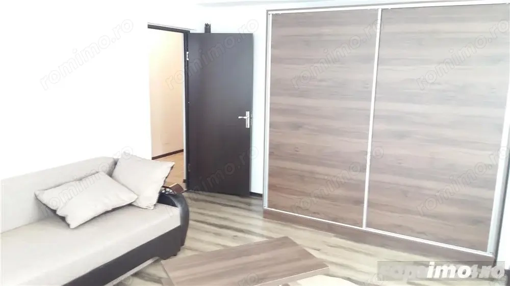 Garsoniera in zona Ozana