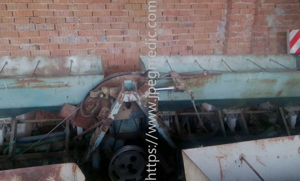 Vand semanatoare Mecanica Ceahlau SPC 6 randuri an 2000