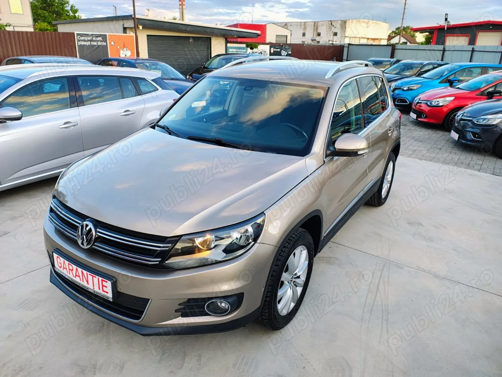 Volkswagen Tiguan 2.0 TDI DPF BlueMotion Technology Lounge Sport & Style