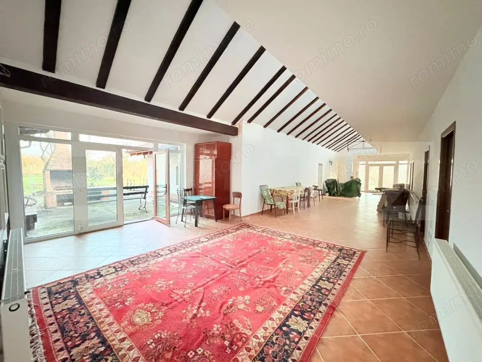 Casă de vânzare, 534 mp, teren 16.351 mp, zona Sud-Est