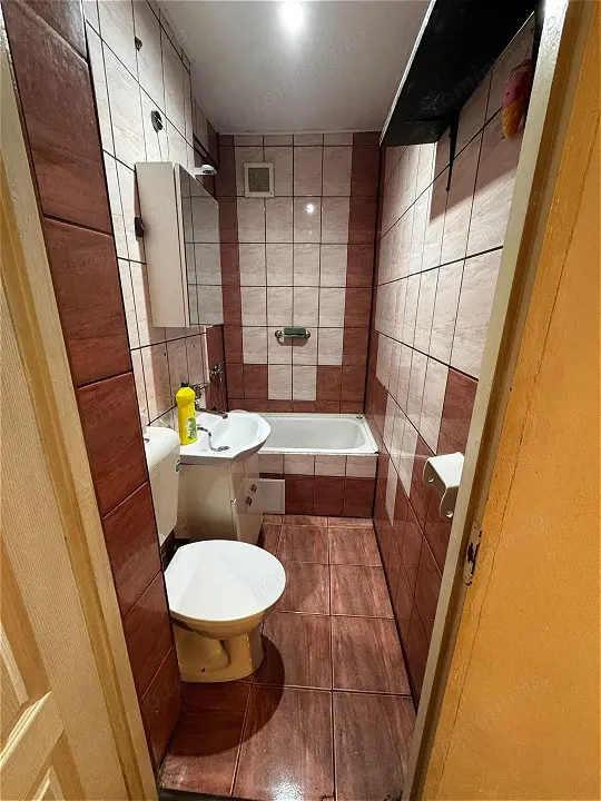 Garsonieră confort 1 semidec, SU 33,2 mp, etaj 1/4 –  Piata Victoriei