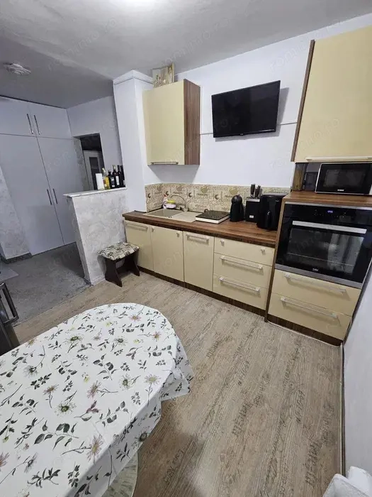 Apartament 2 camere Trocadero