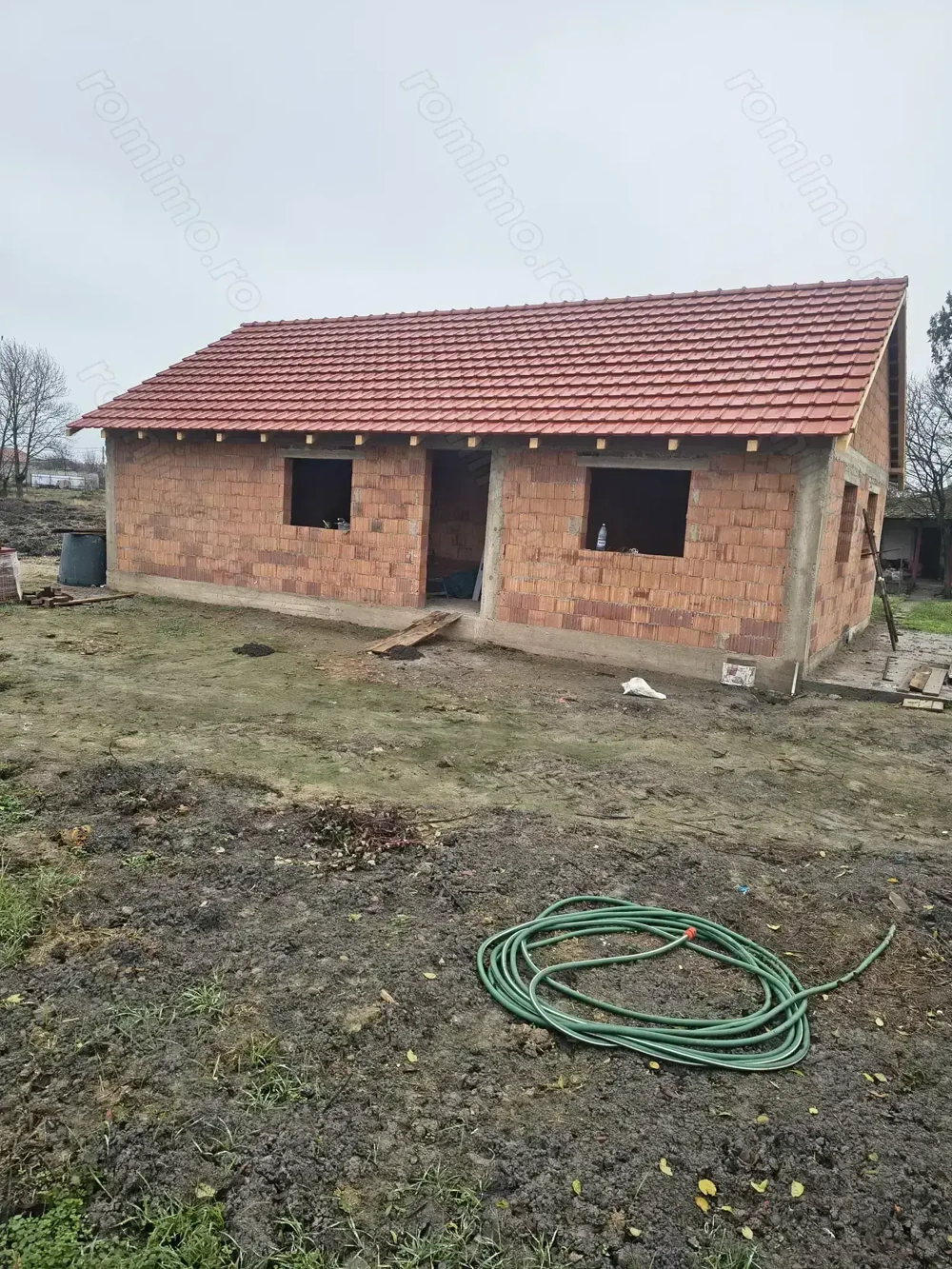 Casă de vânzare în comuna Tormac 