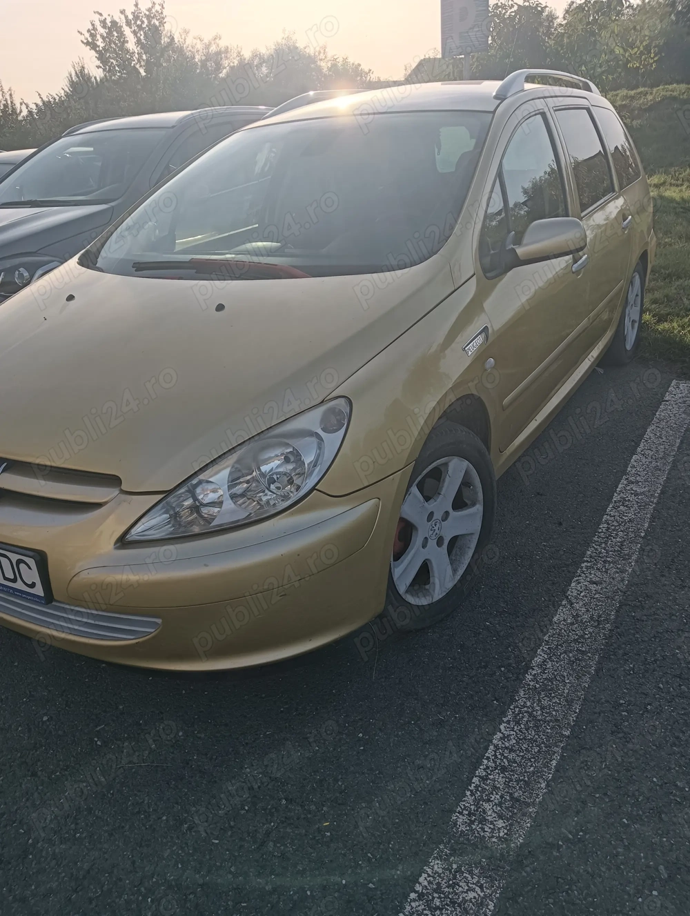 Vând pejo 307 automat