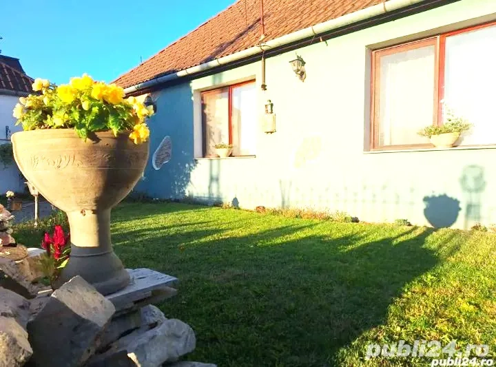 Casă deosebită, din cărămidă, la cheie, de vânzare în Chișineu-Criș(Pădureni)