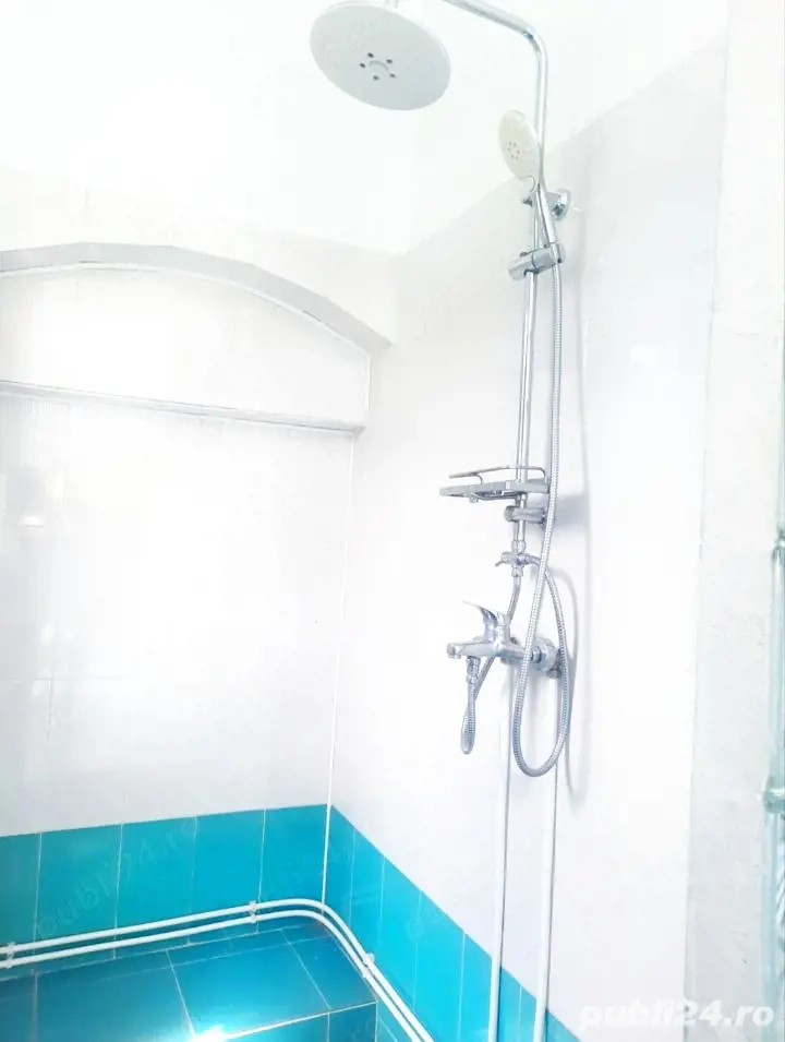 Casă de vanzare disponibilă în 2 rate, în Vărsand, jud.Arad