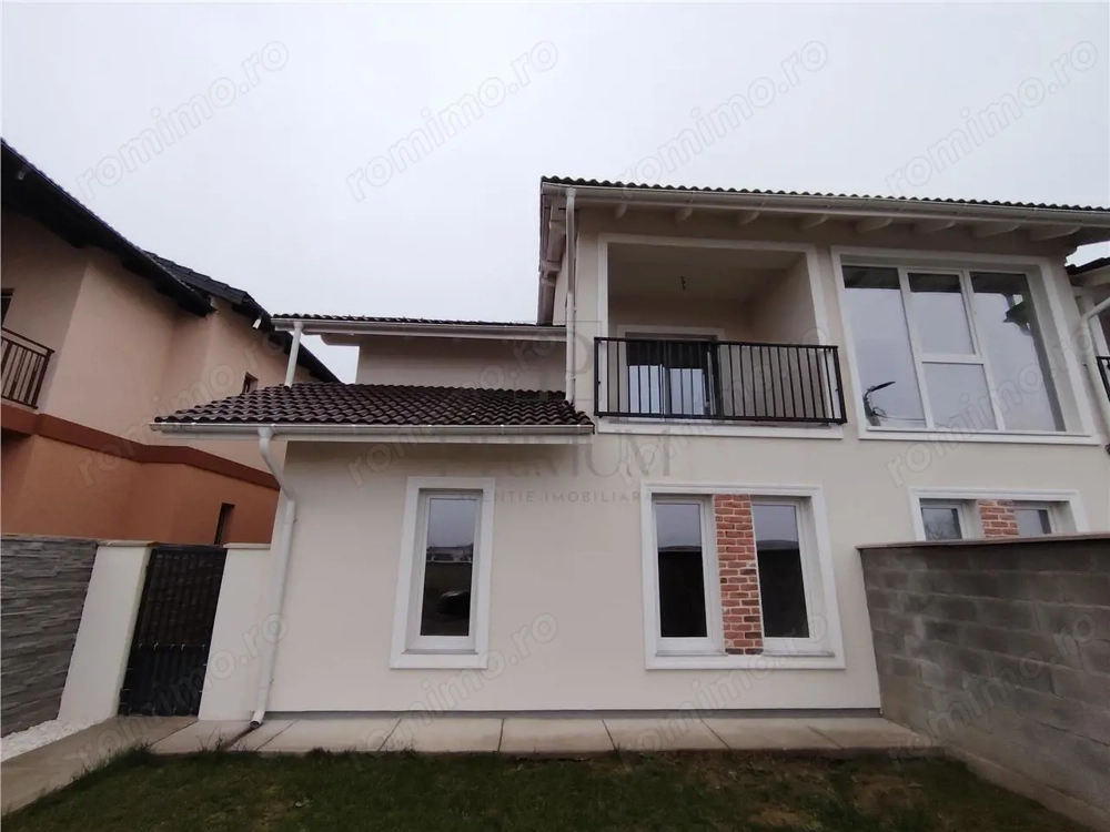 Duplex 5 camere - COMISION ZERO - toate utilitatile - bucatarie inchisa.