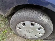 Cauciucuri cu jante volkswagen touran 195\65\15 all season aproape noi. Patru bucati.