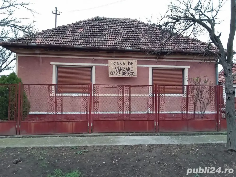 Casă cu grădină - 1432mp