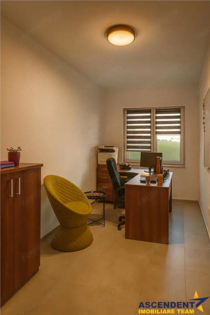 3D! Eleganta unitate,curte,parcari rezervate, Maurer,Targu Mures: locuinta birou  comercial.