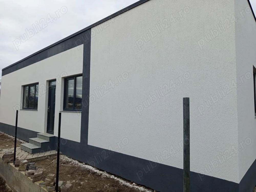 Vând casă și cu plata in rate Târgu Neamț 