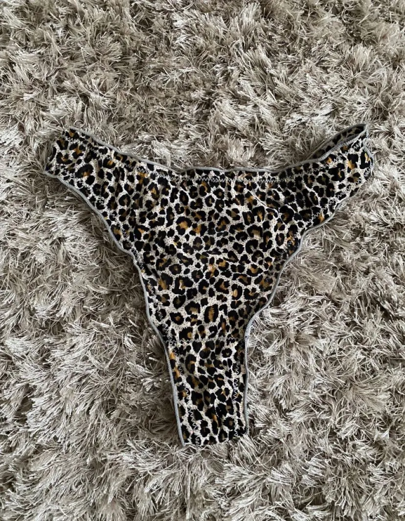 Pentru cupluri. Și doamne. Iasi