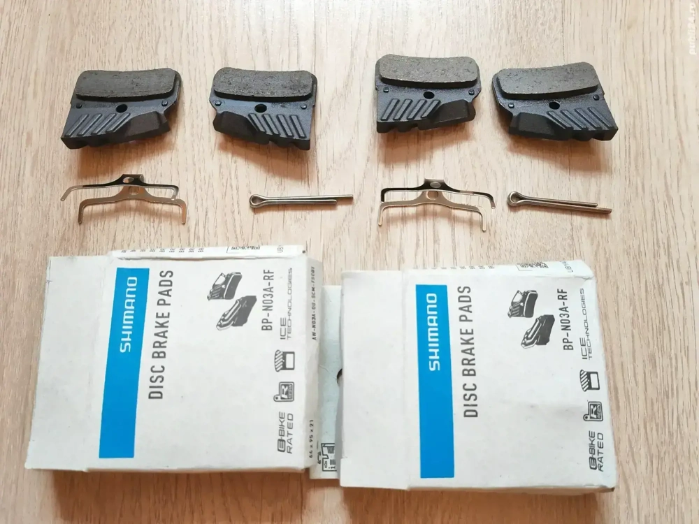 Placute de frana Resin Shimano N03a-RF cu radiator fins racire