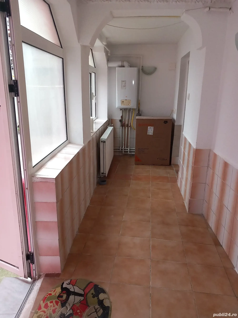 de închiriat ap.2 cam.la casă ; intersecție 13sep.cu ptre ispirescu 