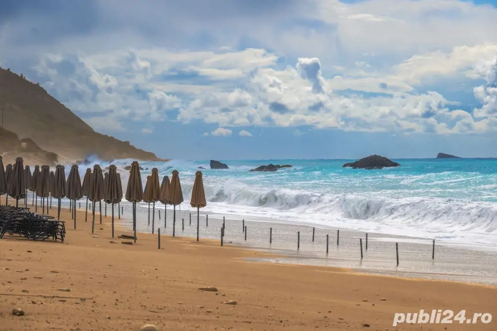 Angajam baiat pentru barca turistica   Lefkada