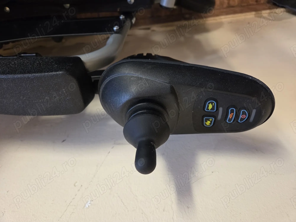 Căruț pt persoana cu handicap electric 